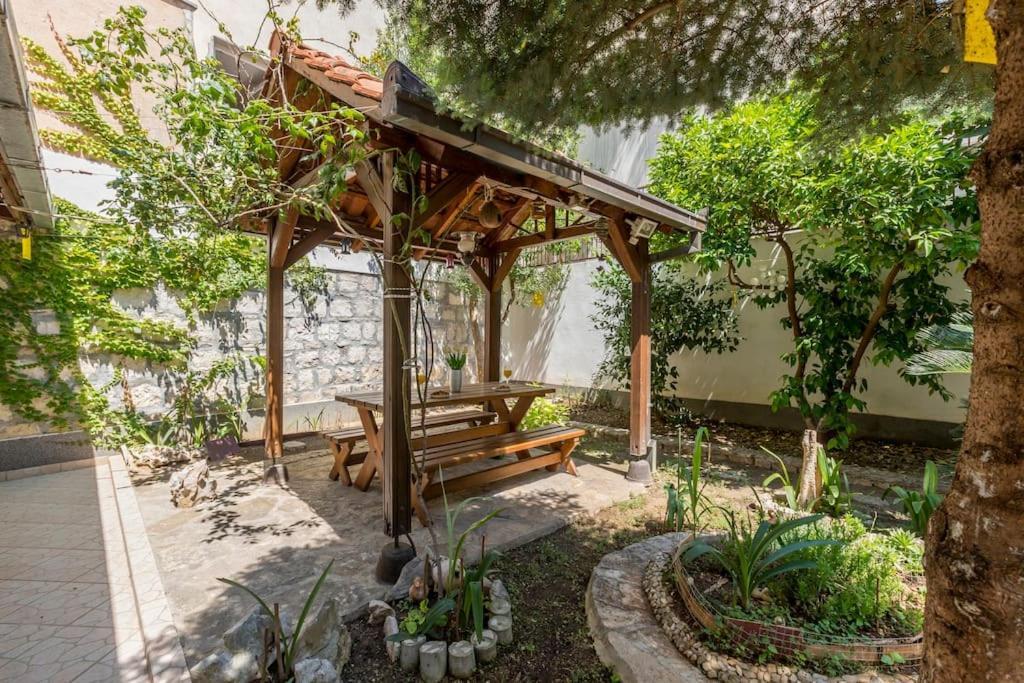 Apartment Paradise Garden Split Dış mekan fotoğraf