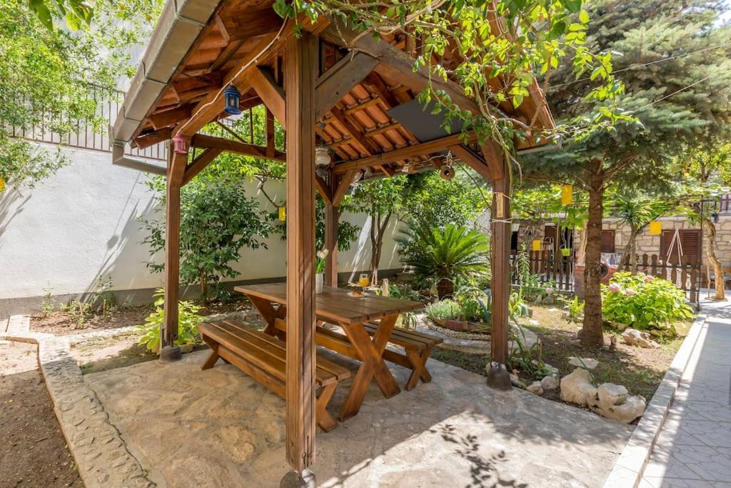 Apartment Paradise Garden Split Dış mekan fotoğraf
